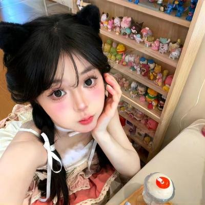 男孩在唱歌海报